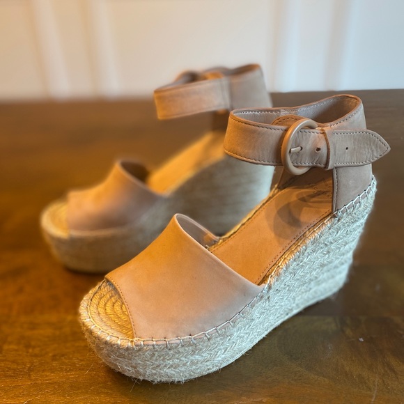Marc Fisher LTD Espadrille Platform Wedge - Picture 7 of 8